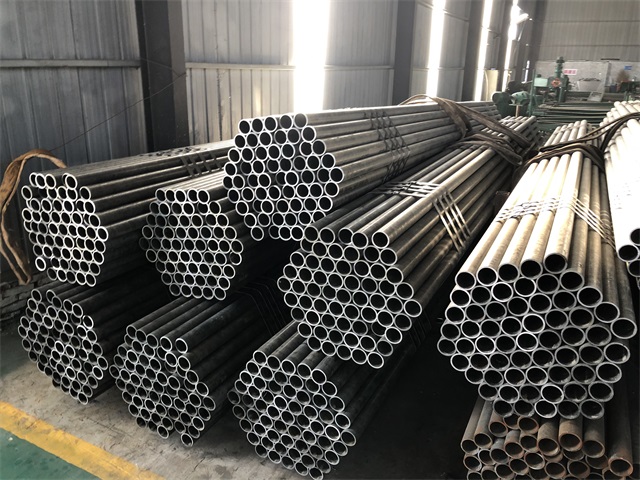 昌吉小口径厚壁无缝钢管