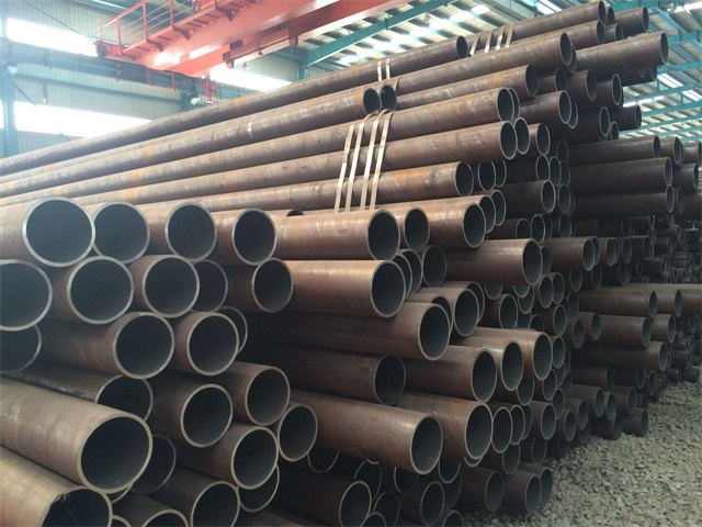 昌吉化肥设备用高压无缝钢管