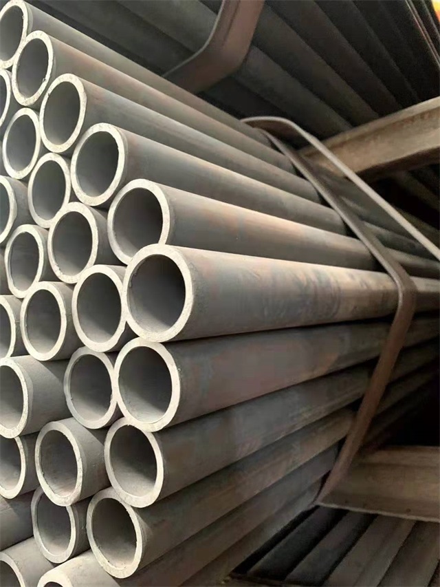 昌吉35#结构无缝钢管